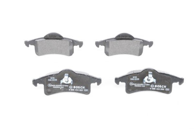 Set di 4 pastiglie freno BOSCH 0 986 424 665