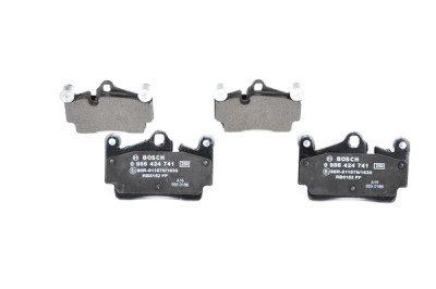 Set di 4 pastiglie freno BOSCH 0 986 424 741
