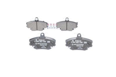 Set di 4 pastiglie freno BOSCH 0 986 467 720