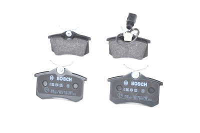 Set di 4 pastiglie freno BOSCH 0 986 494 025