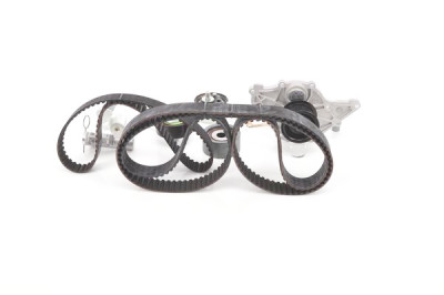 Pompa acqua + Kit cinghie dentate