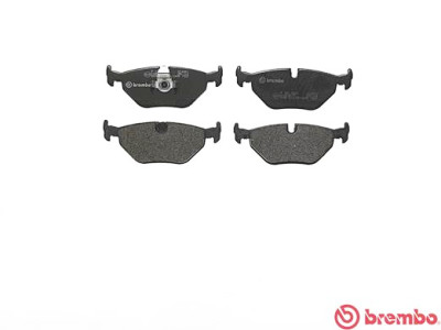 Set di 4 pastiglie freno BREMBO P 06 023
