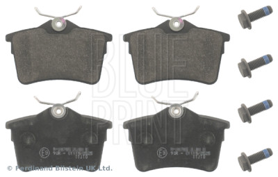 Set di 4 pastiglie freno BLUEPRINT ADP154205