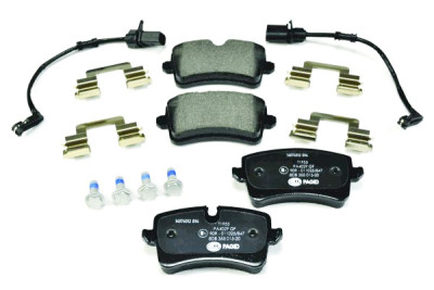Set di pastiglie freno HELLA 8DB 355 015-201