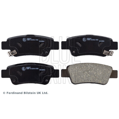Set di 4 pastiglie freno BLUEPRINT ADH24276BLU
