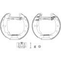 Kit ganasce freno HELLA 8DB 355 004-261