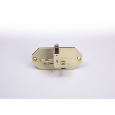 Regolatore alternatore