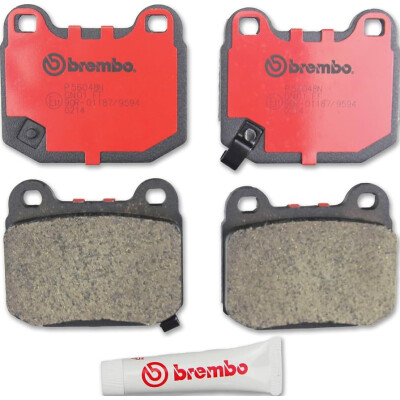 Set di 4 pastiglie freno BREMBO P 56 048