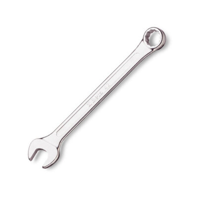 Chiave combinata con un'estremità fissa e una stella sfalsata 23 x 23 MM diametro 33,5 MM